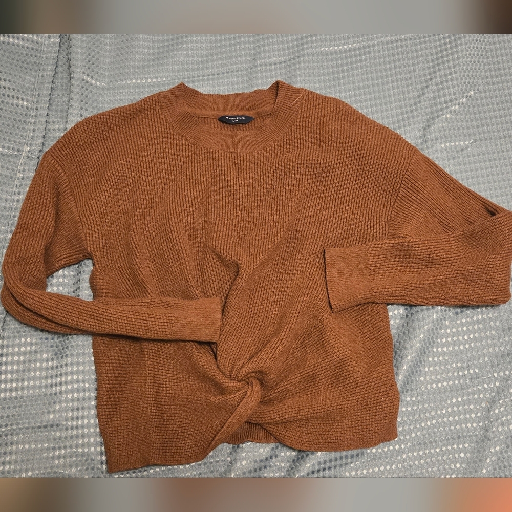Denver Hayes Rich Brown Knit Pullover